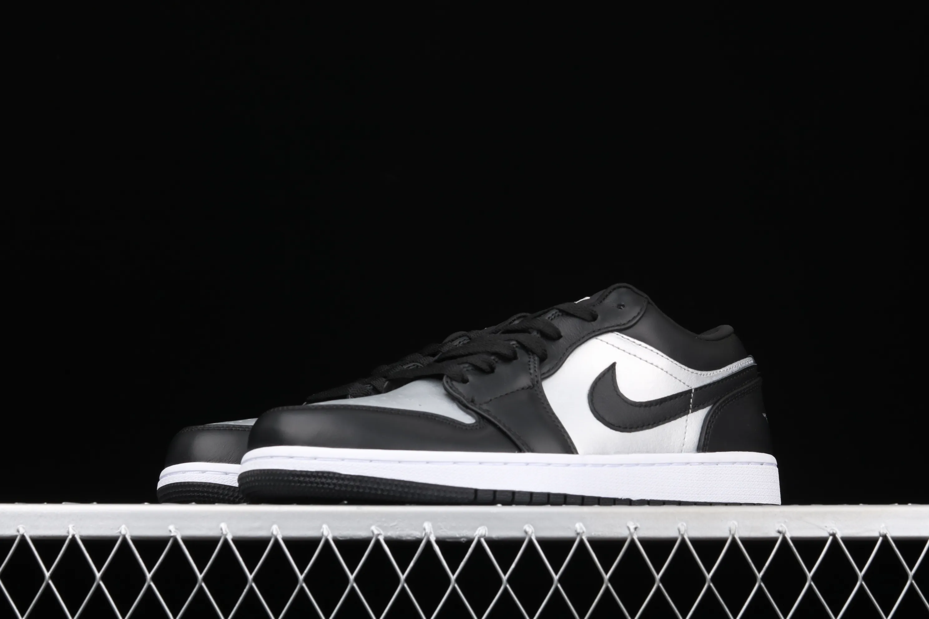 All categories Air Jordan Jordan series basketball shoes Air Jordan 1 Low Air Jordan 1 Low AJ1 Joe 1 low-top cultural and leisure sports sneakers DA5551-001